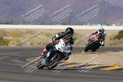 media/Sep-25-2023-Moto Forza (Mon) [[81ffa65e0a]]/B-C Group/Session 2 (Turn 4)/